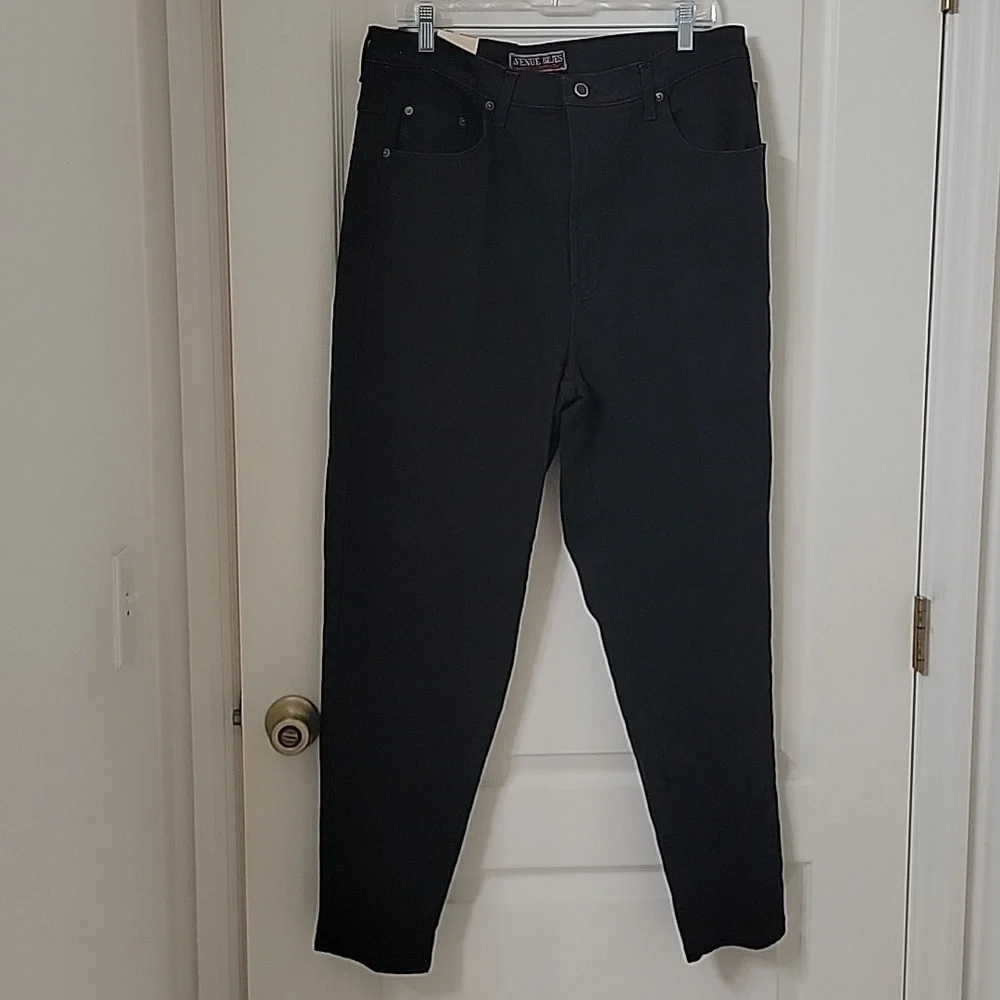 Avenue Blues. Black Jeans, Size 18 Average.  Stretch.  NEW with Tag - Picture 11 of 14